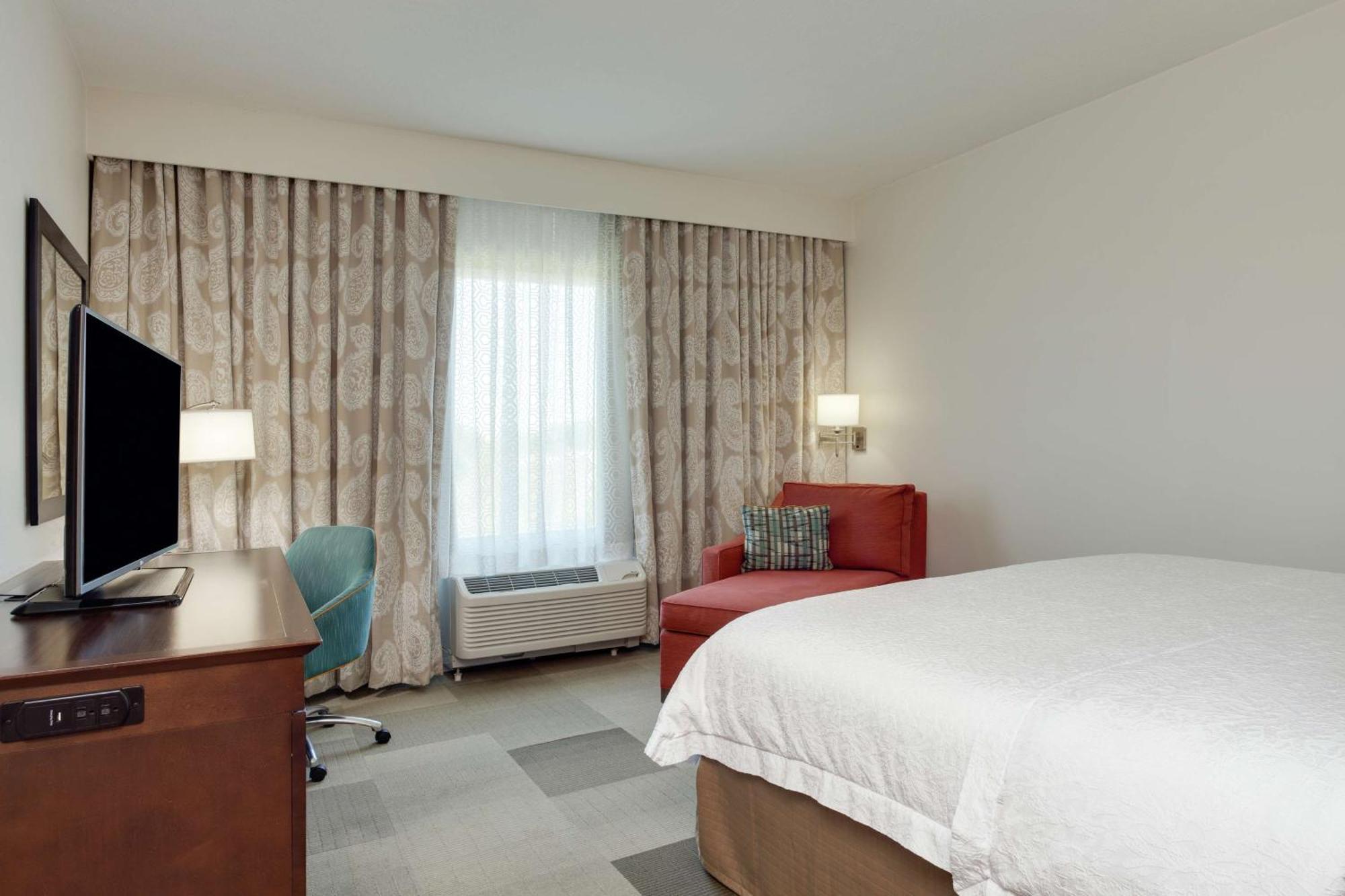 Hampton Inn & Suites - Deland Extérieur photo
